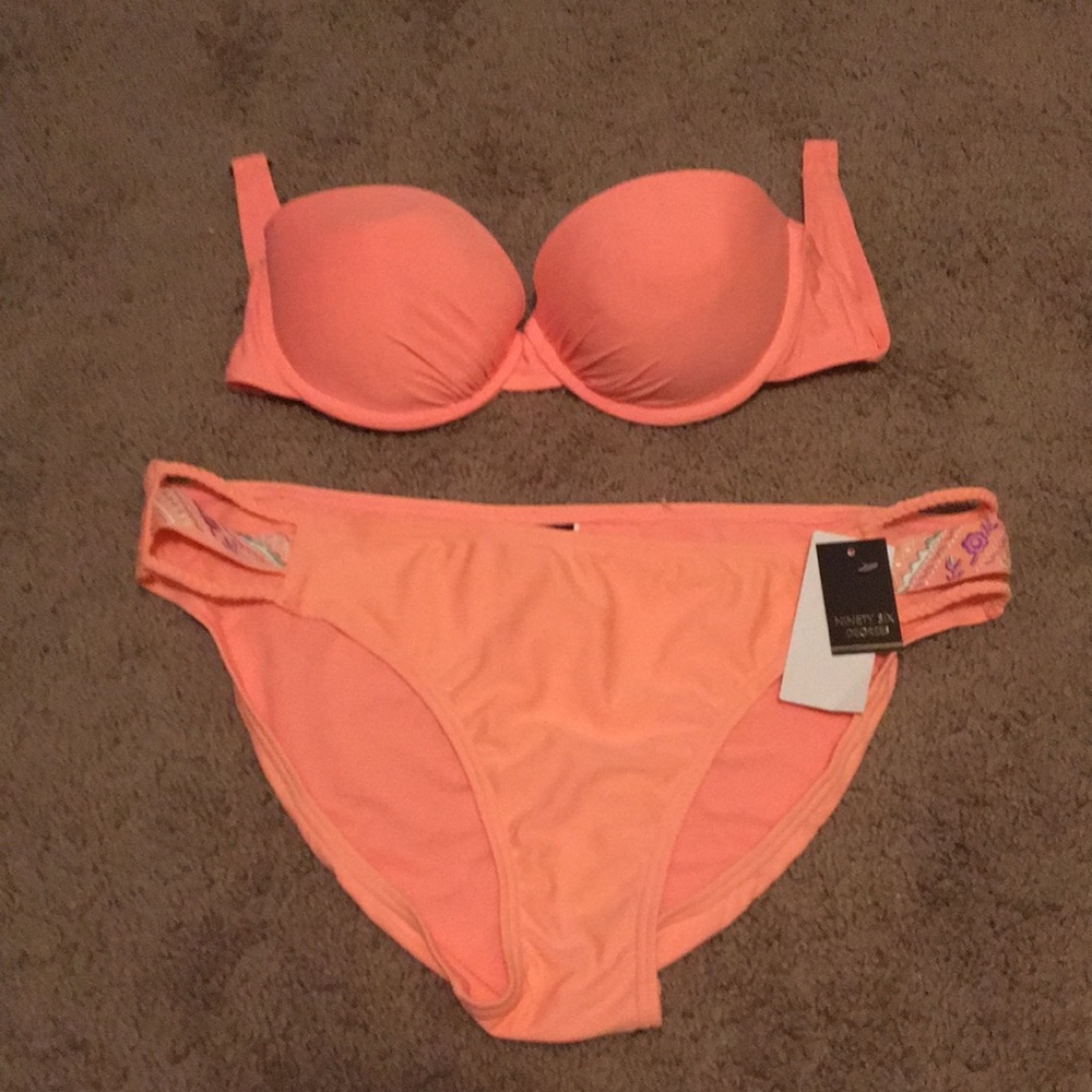 96° new with tag bikini bottoms size extra large